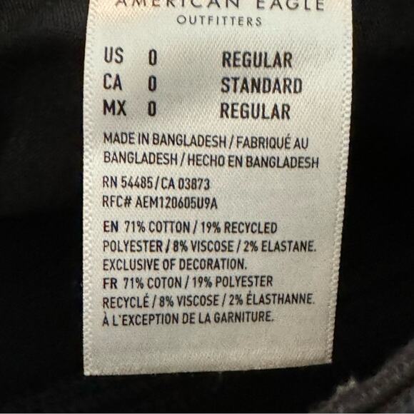 American Eagle black high rise distressed casual jeggings pants size 0 
 b33 - Picture 3 of 10